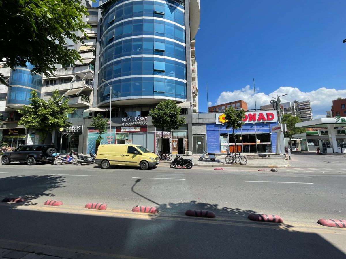 Mak Apartments Tirana Esterno foto